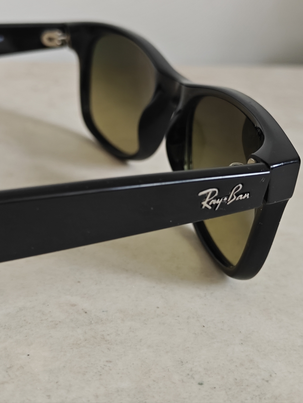 Authentic New Wayfarer RB2132 Polarized Sunglasses Made In Italy Unisex